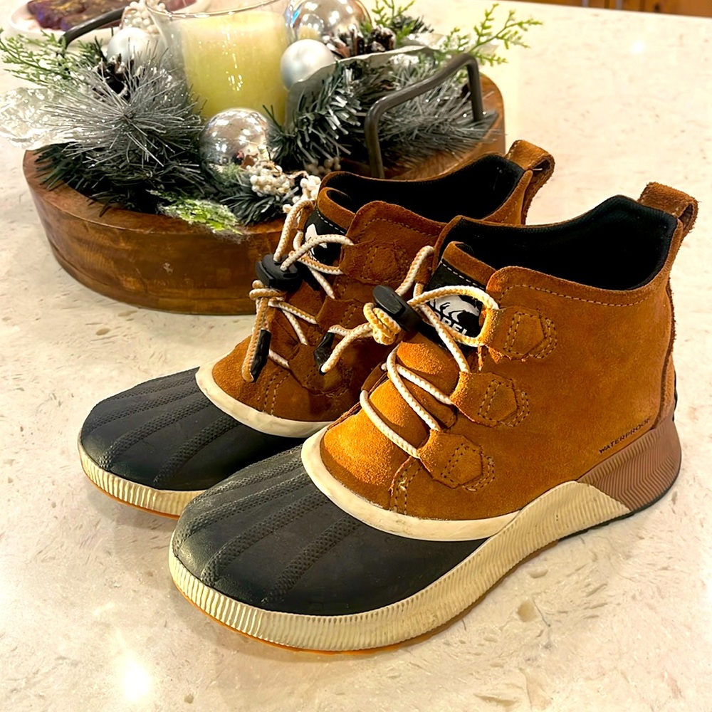 Sorel out n about duck boots